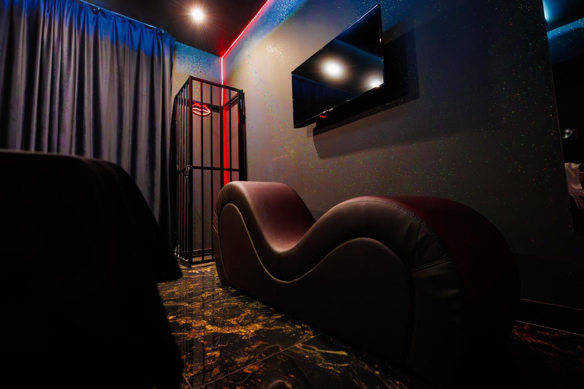 Romeo Nights - Love Rooms - Adults Only Bucharest Exterior photo