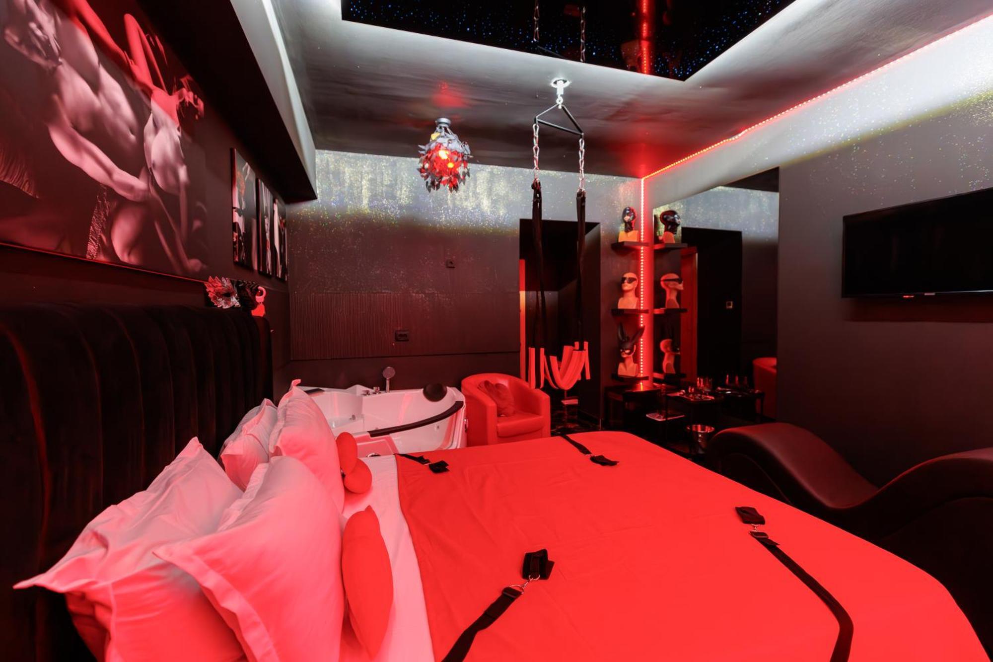 Romeo Nights - Love Rooms - Adults Only Bucharest Exterior photo